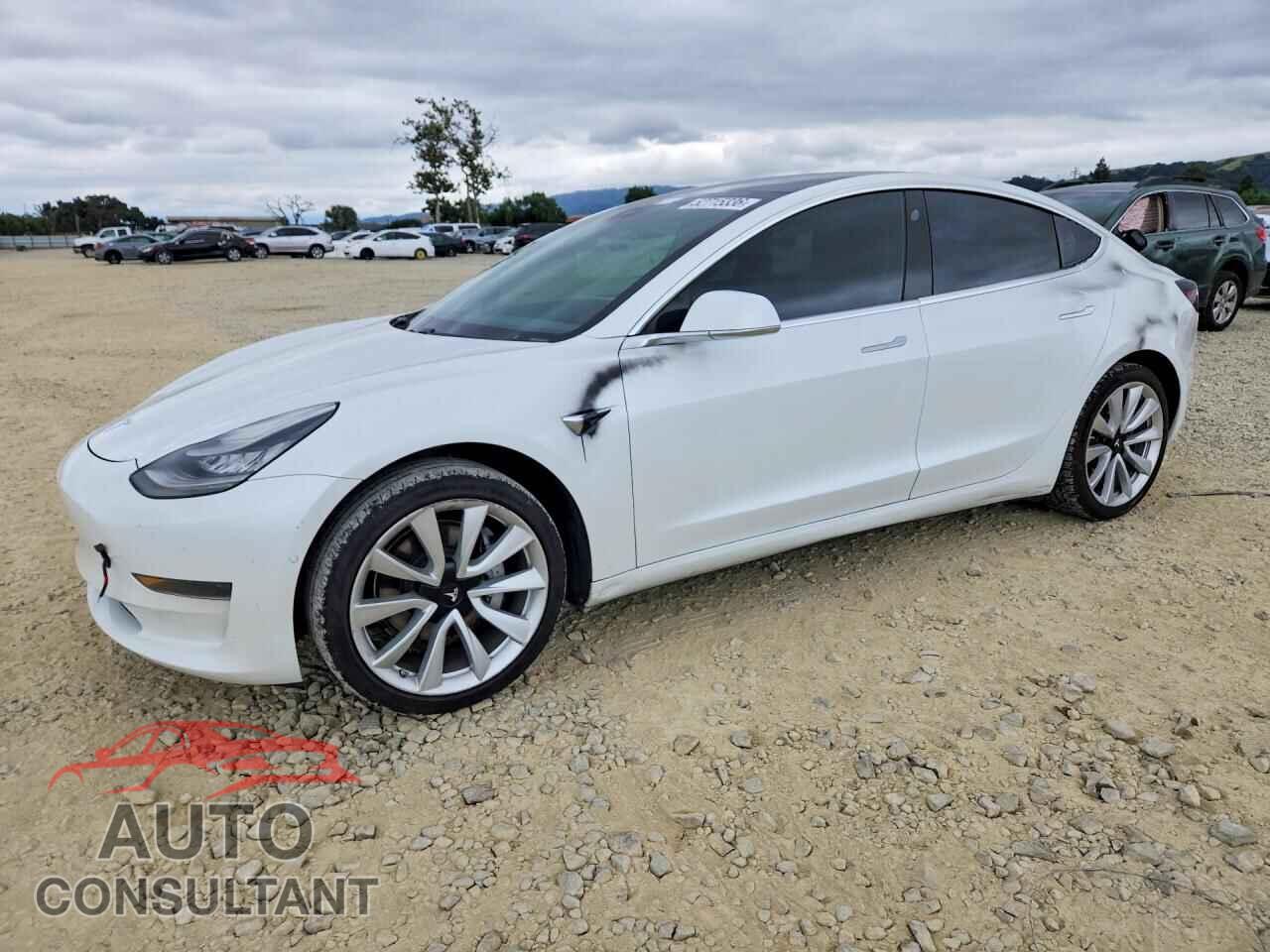 TESLA MODEL 3 2020 - 5YJ3E1EA4LF590957