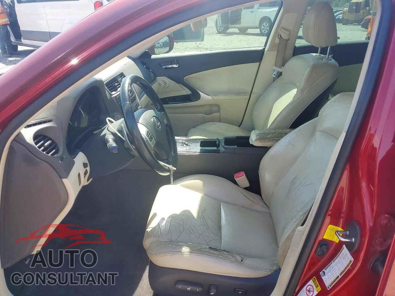 LEXUS IS 2013 - JTHBF5C26D5193487