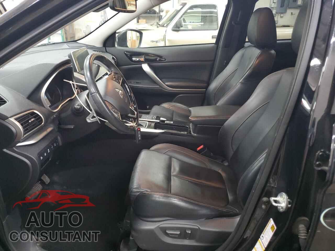 MITSUBISHI ECLIPSE 2019 - JA4AT5AA9KZ022376