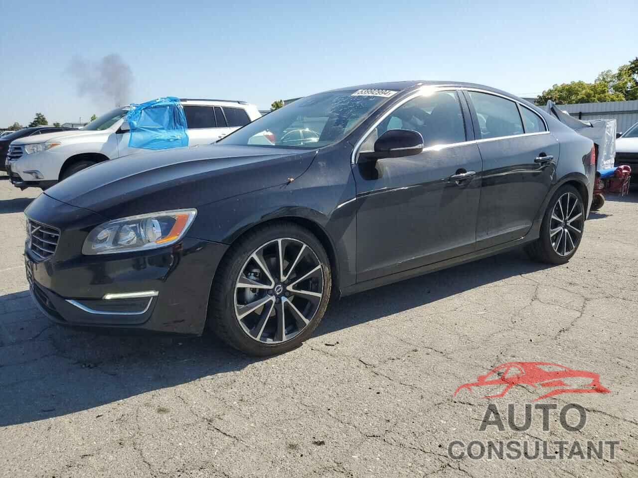 VOLVO S60 2016 - YV126MFK7G2406261