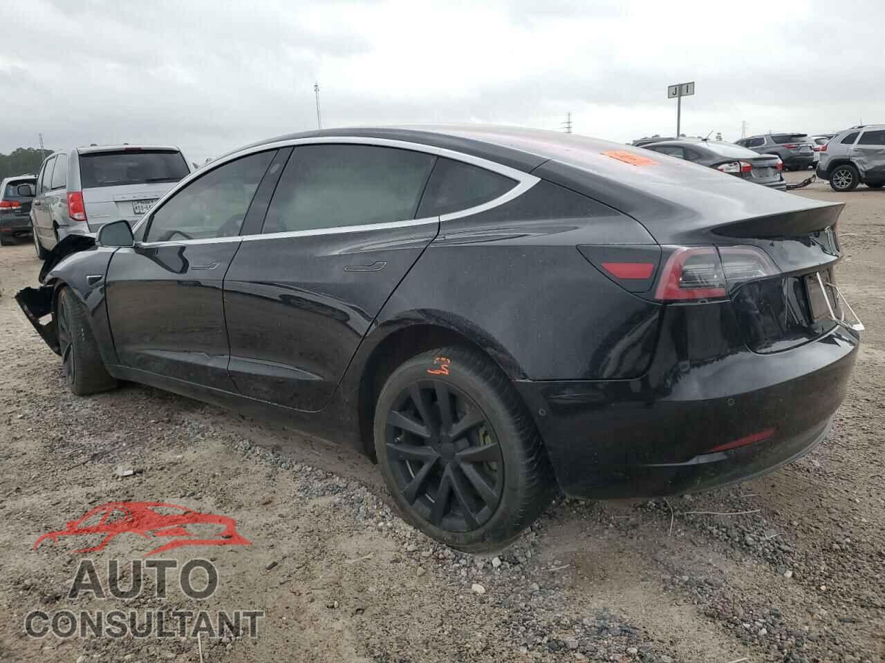 TESLA MODEL 3 2019 - 5YJ3E1EA7KF306123