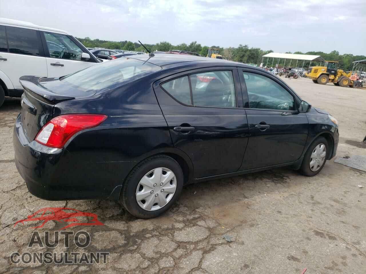 NISSAN VERSA 2017 - 3N1CN7APXHL886381