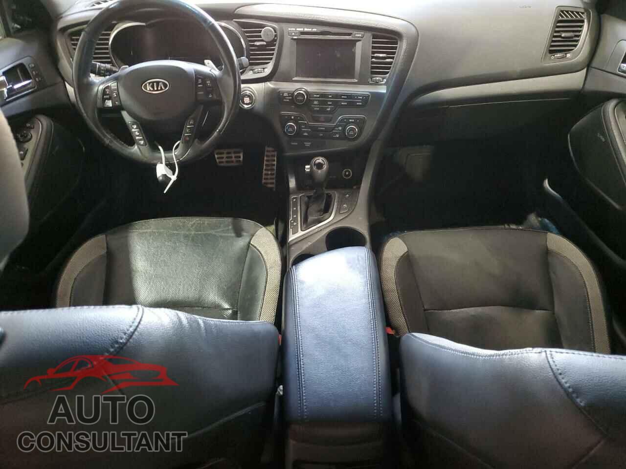 KIA OPTIMA 2012 - 5XXGR4A66CG060155