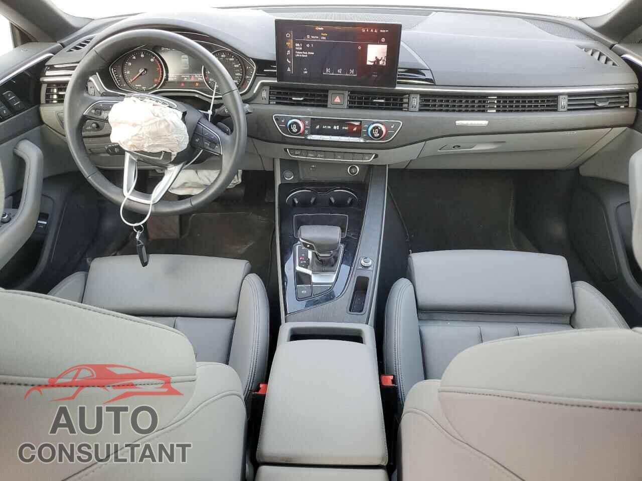 AUDI A5 2024 - WAUDACF50RA078883