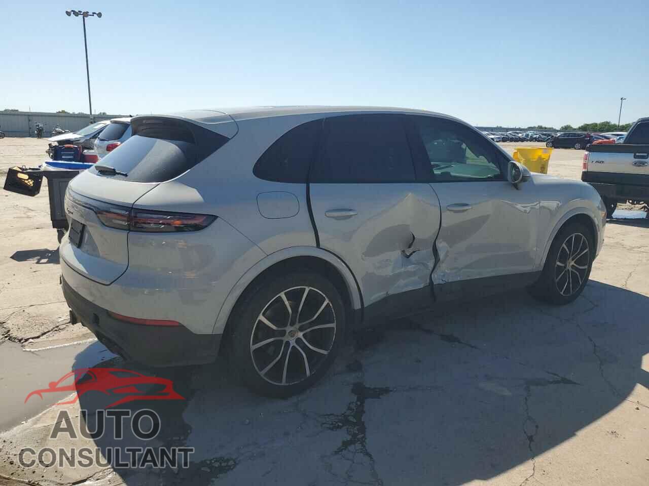 PORSCHE CAYENNE 2022 - WP1AA2AY4NDA06108
