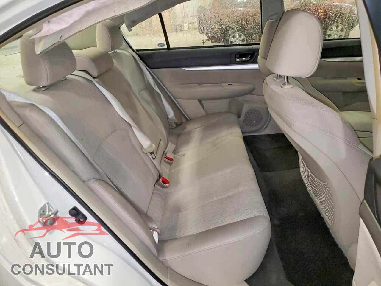 SUBARU LEGACY 2013 - 4S3BMBA68D3040858