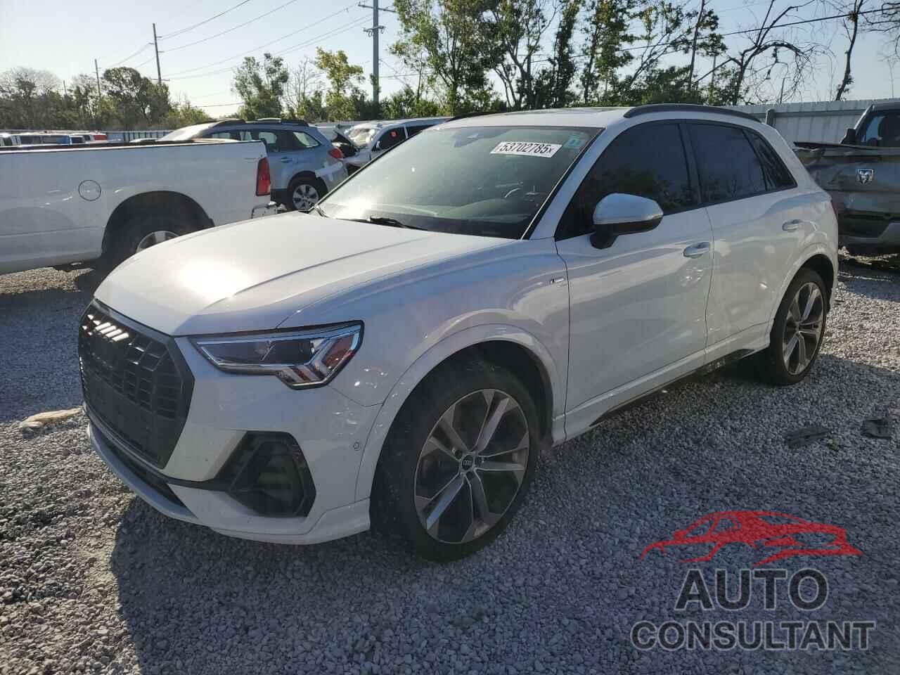 AUDI Q3 2021 - WA1EECF31M1103352
