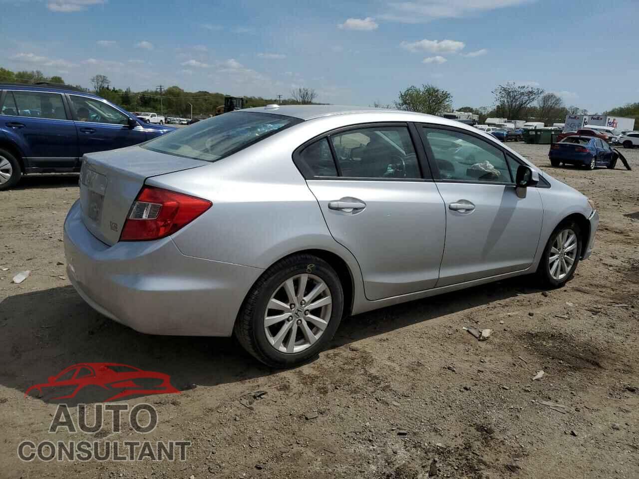 HONDA CIVIC 2012 - 2HGFB2F96CH547281