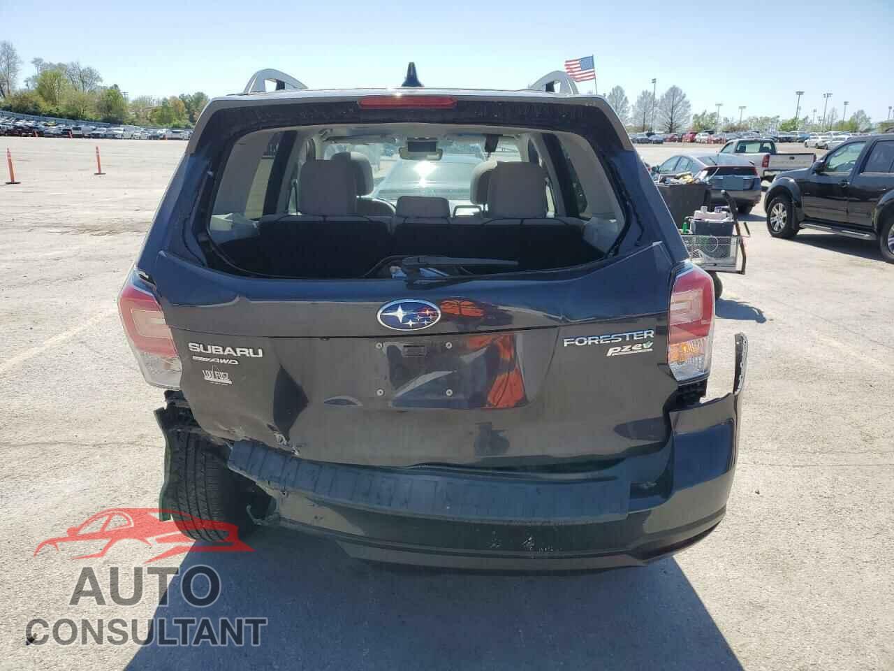 SUBARU FORESTER 2017 - JF2SJAEC7HH535565