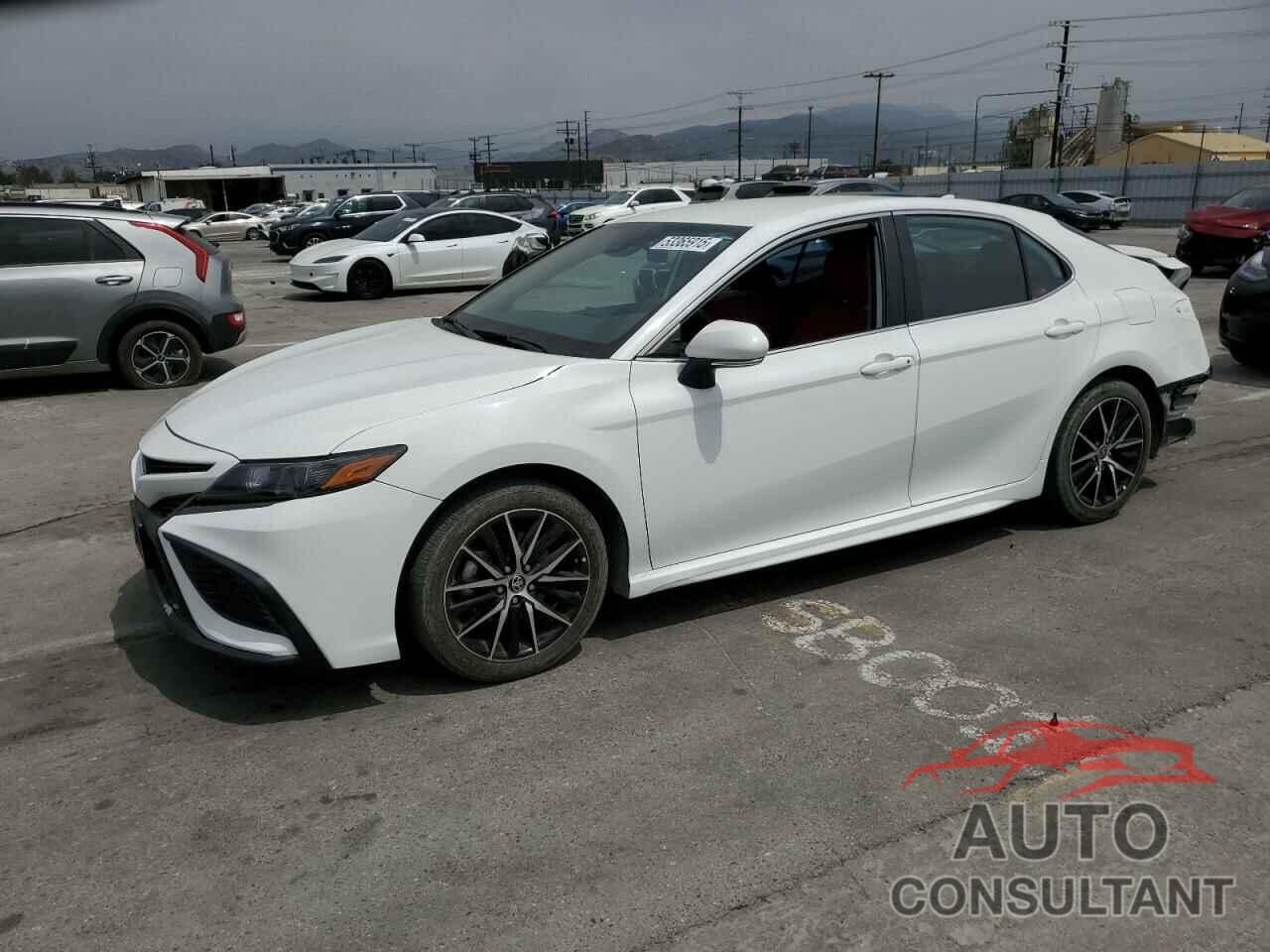 TOYOTA CAMRY 2023 - 4T1G11AK2PU807684