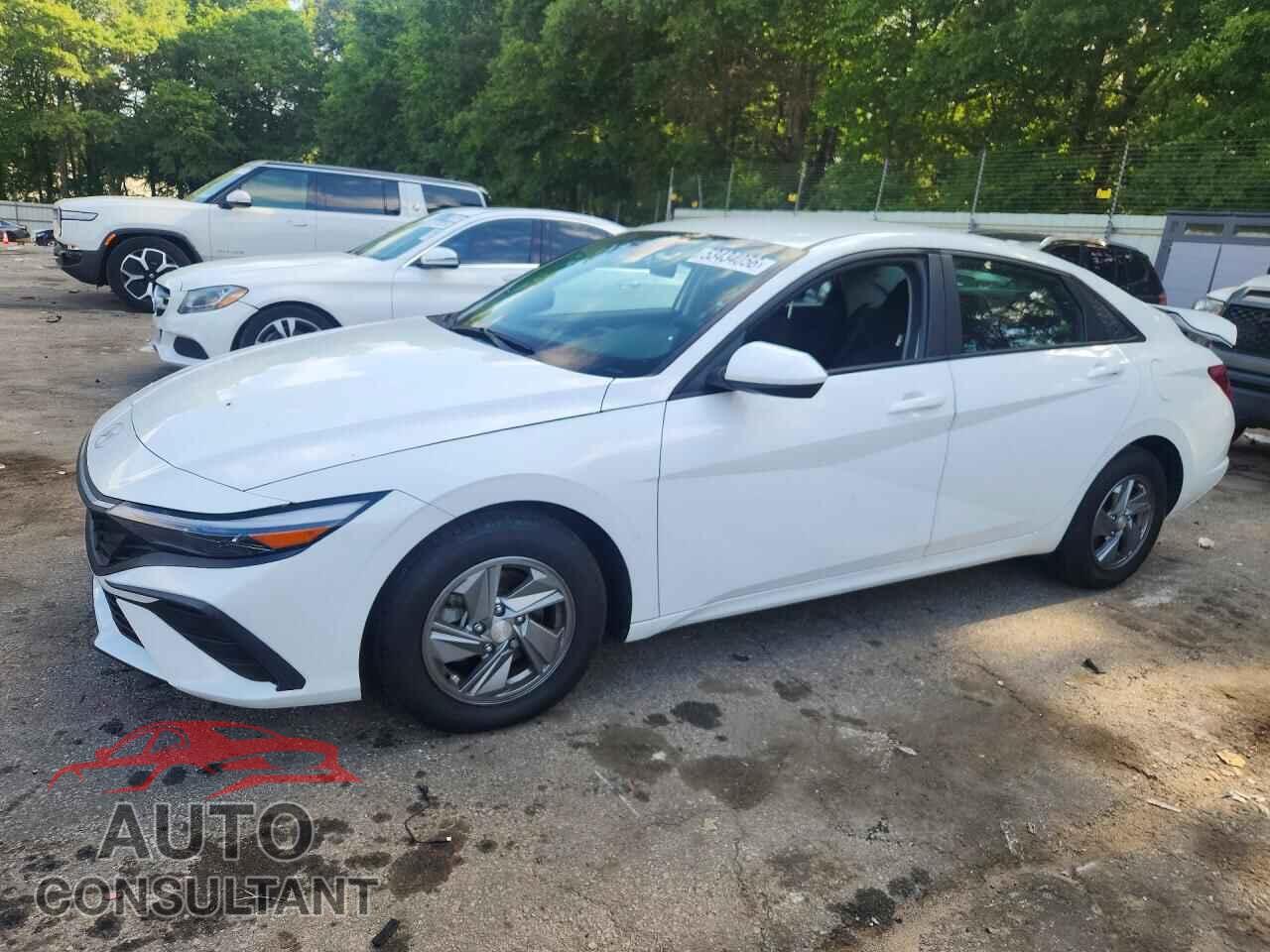 HYUNDAI ELANTRA 2024 - KMHLL4DG0RU659720