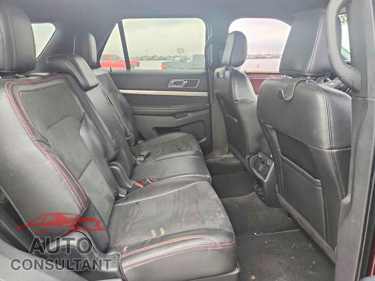 FORD EXPLORER 2018 - 1FM5K7D83JGB88848