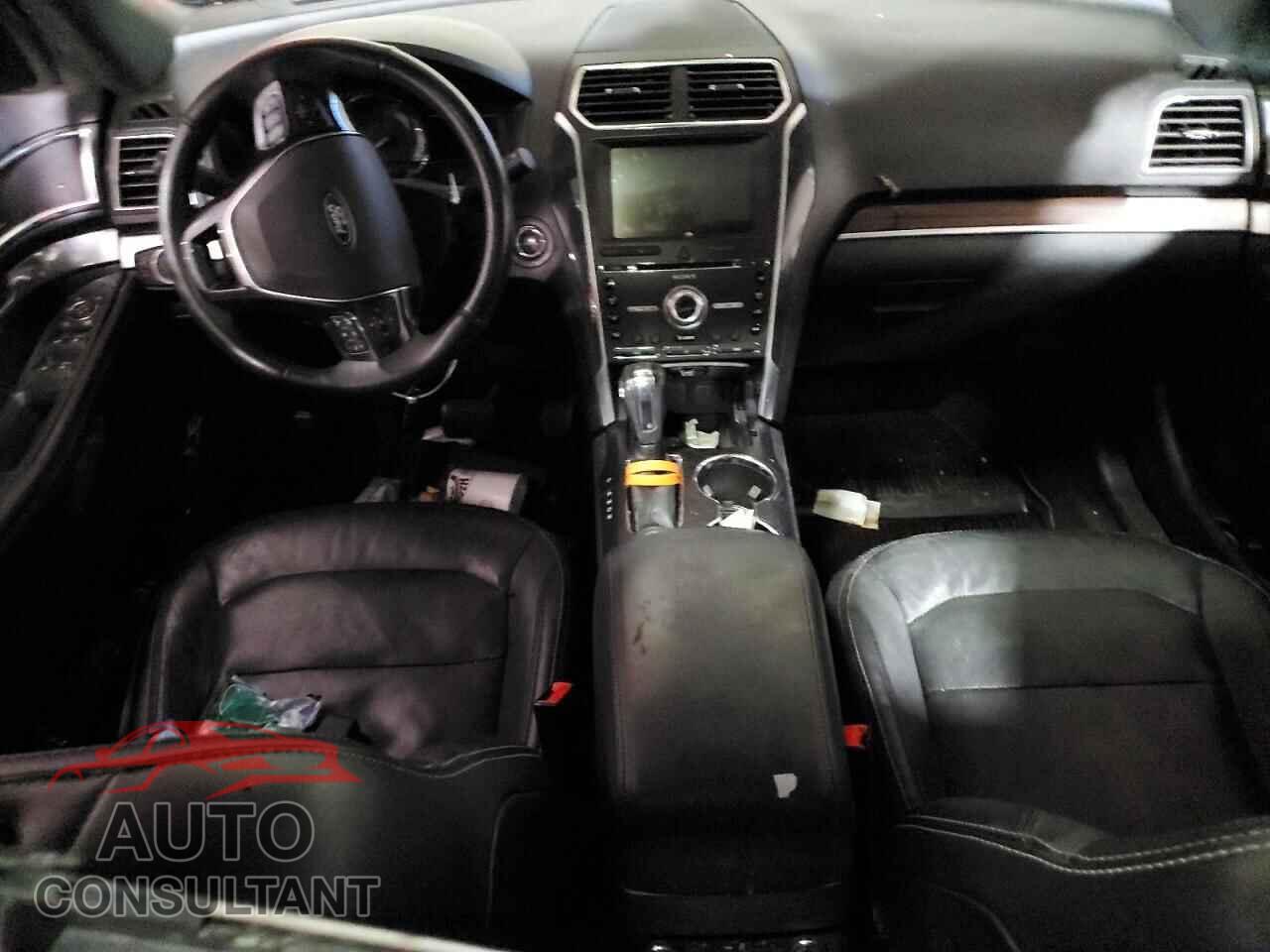FORD EXPLORER 2018 - 1FM5K8F86JGB15010
