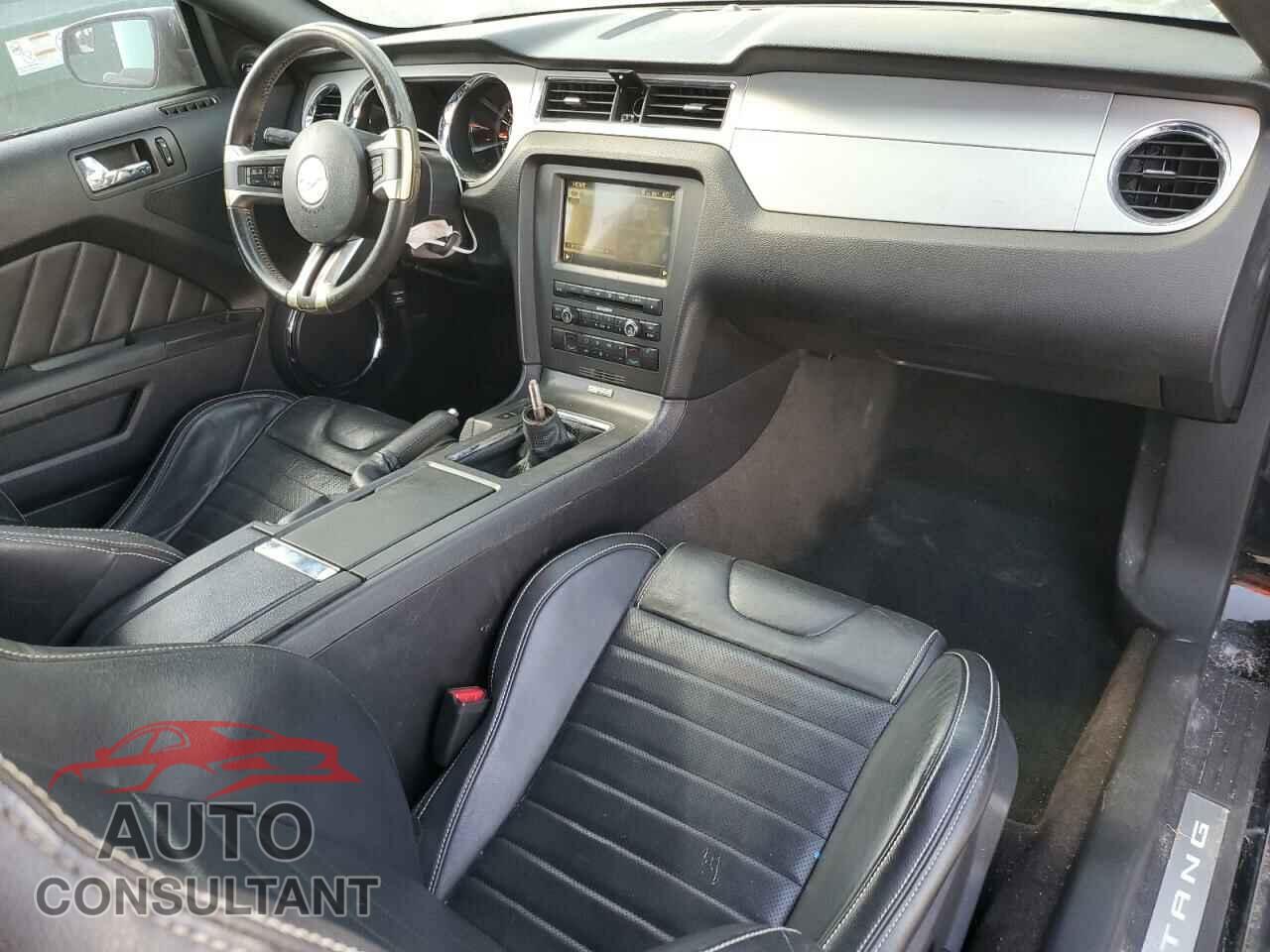 FORD MUSTANG 2013 - 1ZVBP8CF3D5268582