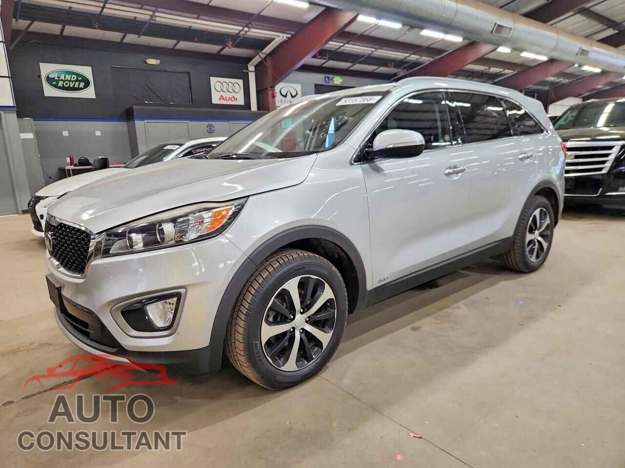 KIA SORENTO 2016 - 5XYPHDA19GG038580