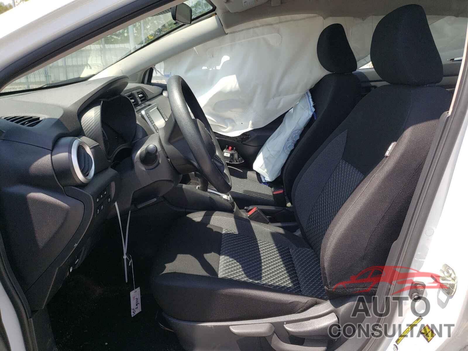 NISSAN VERSA 2020 - 3N1CN8DV6LL902052