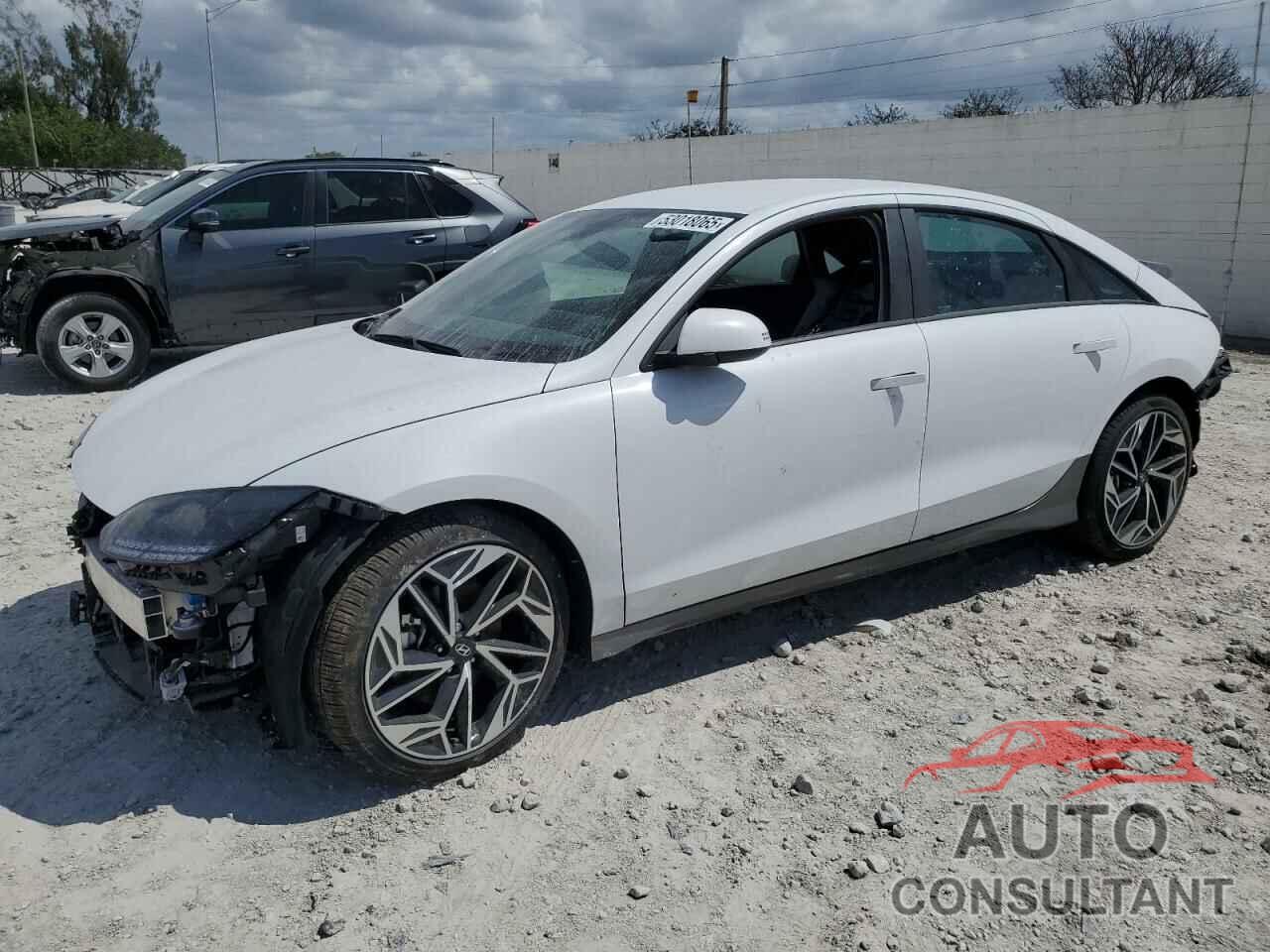 HYUNDAI IONIQ 6 SE 2025 - KMHM34AAXSA090984