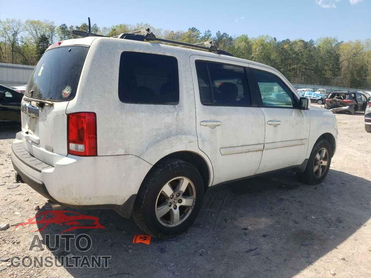 HONDA PILOT 2011 - 5FNYF4H55BB009922