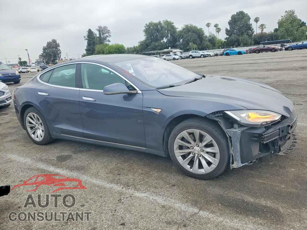 TESLA MODEL S 2016 - 5YJSA1E17GF130057