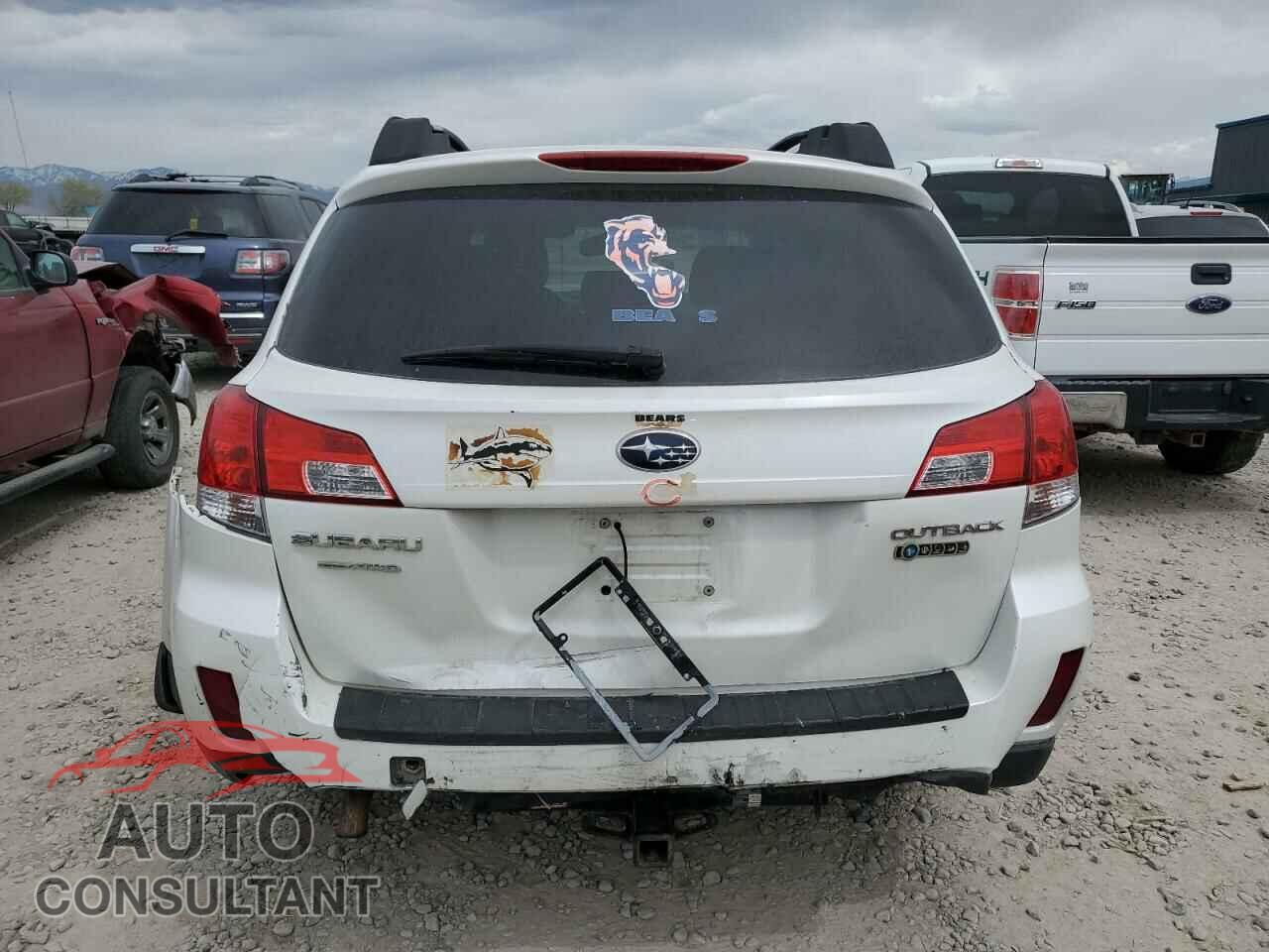 SUBARU OUTBACK 2013 - 4S4BRCCC2D3240463