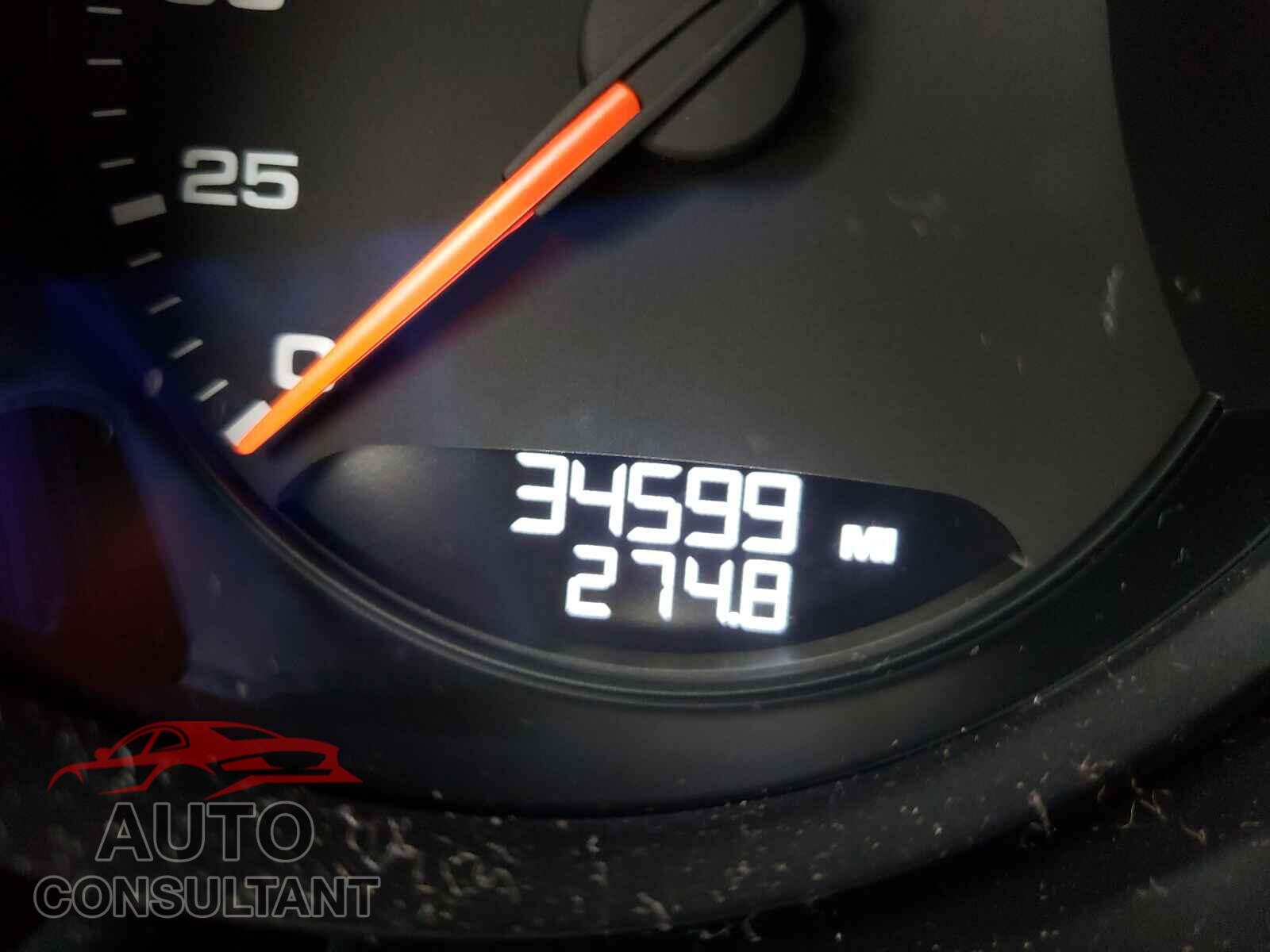 PORSCHE MACAN 2018 - WP1AG2A57JLB60297