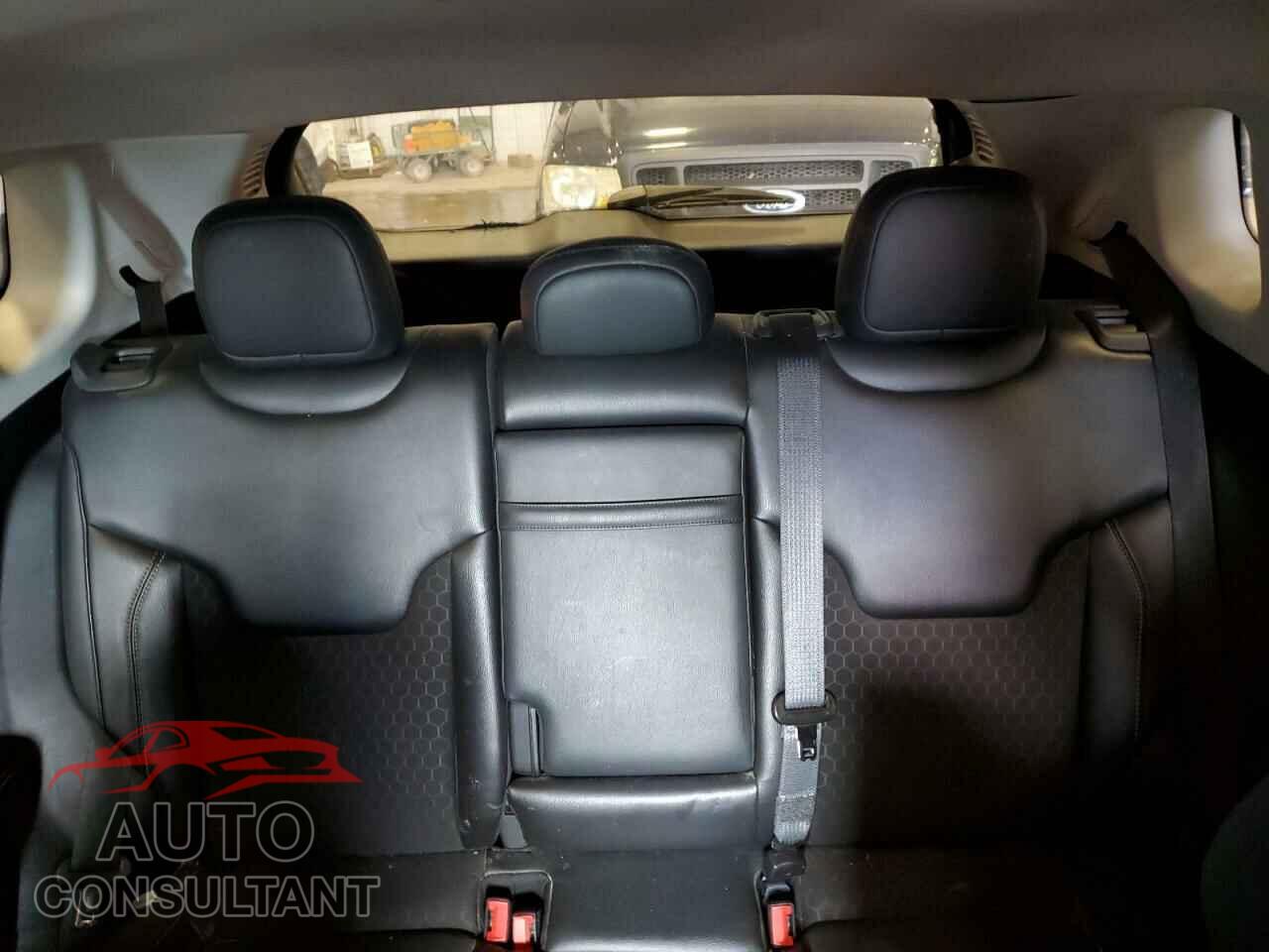 JEEP COMPASS 2018 - 3C4NJDBB4JT314313
