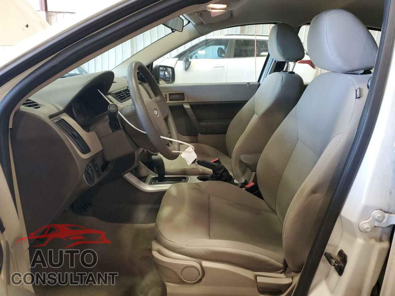 FORD FOCUS 2010 - 1FAHP3EN6AW266261