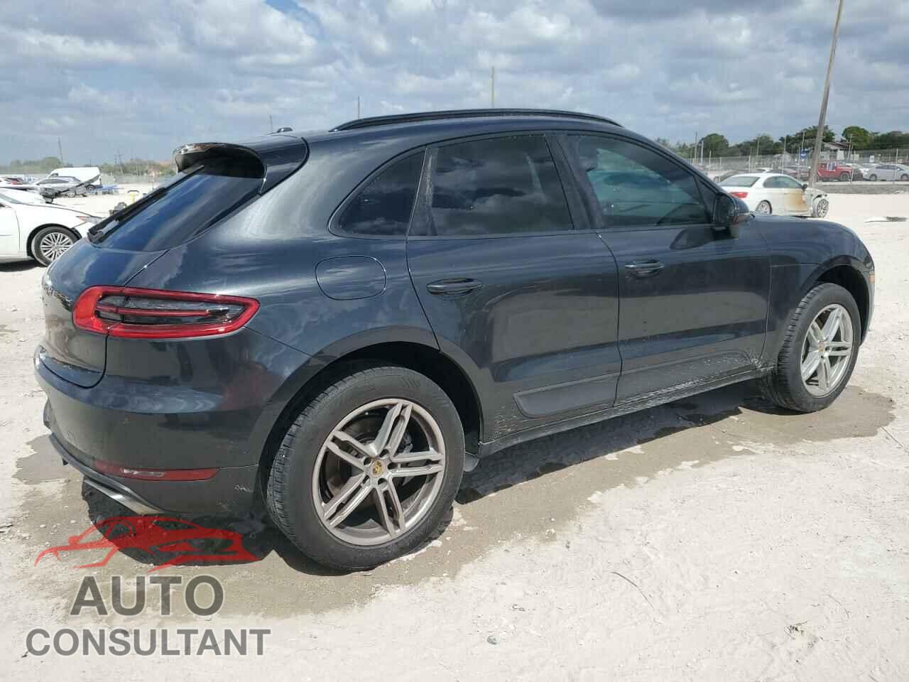 PORSCHE MACAN 2017 - WP1AA2A52HLB08135