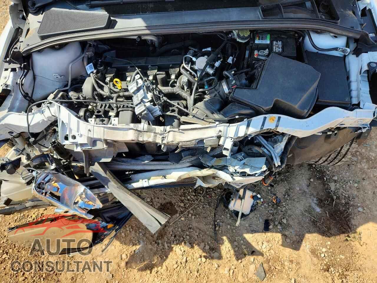 FORD FOCUS 2016 - 1FADP3K23GL313507