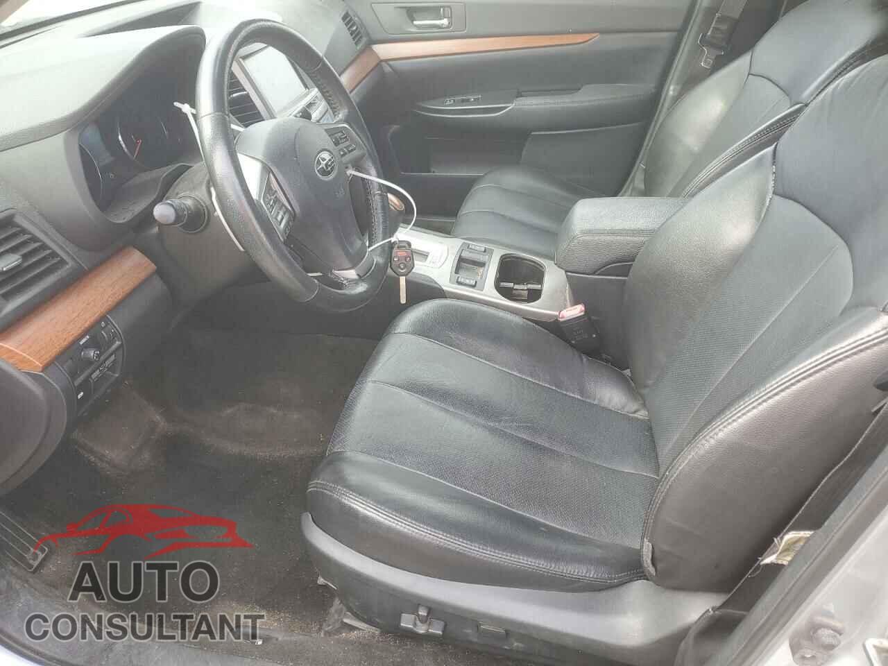 SUBARU OUTBACK 2013 - 4S4BRBPC2D3261561