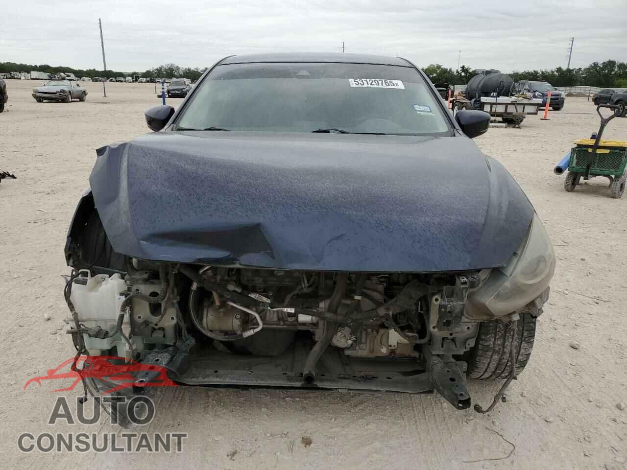 MAZDA 3 2017 - 3MZBN1V7XHM142335