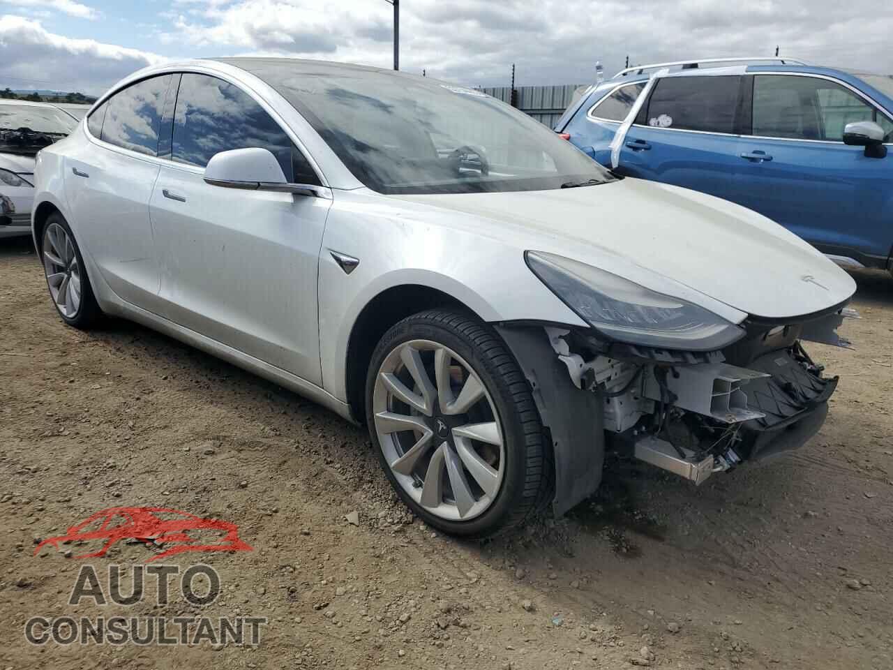 TESLA MODEL 3 2019 - 5YJ3E1EB2KF418627