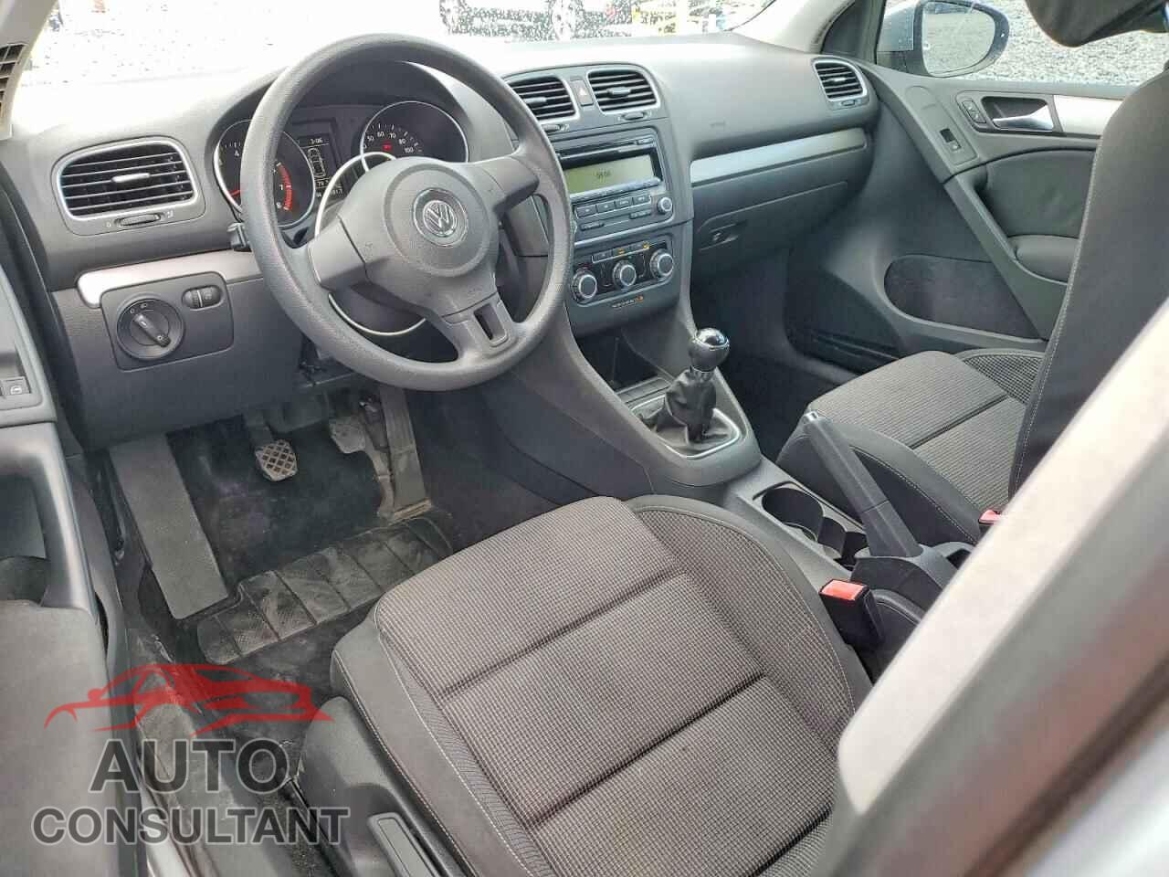 VOLKSWAGEN GOLF 2011 - WVWAA7AJ7BW018710