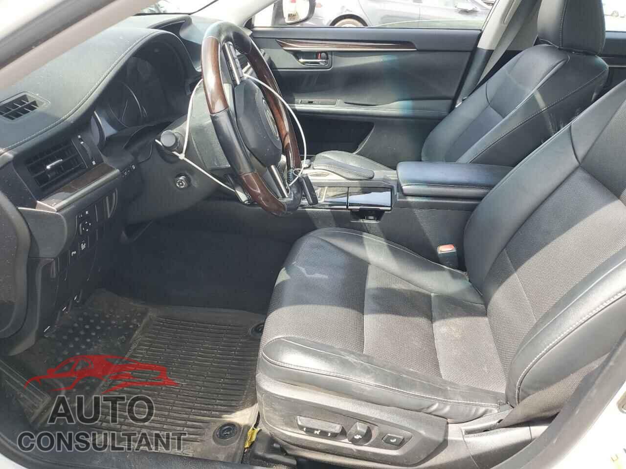 LEXUS ES300 2016 - JTHBW1GG2G2116393