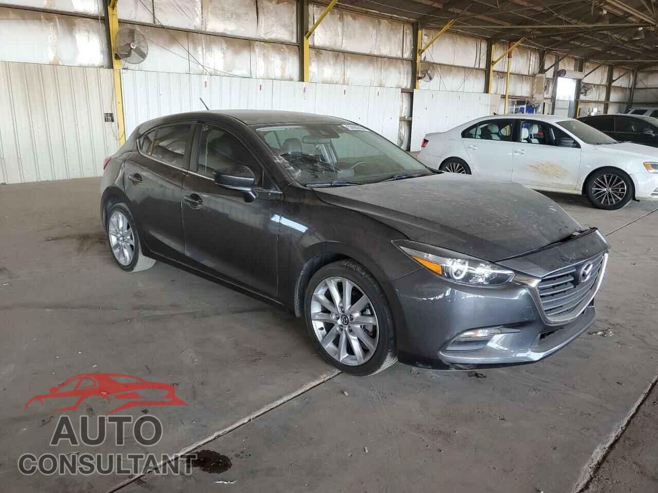 MAZDA 3 2017 - 3MZBN1L78HM118019