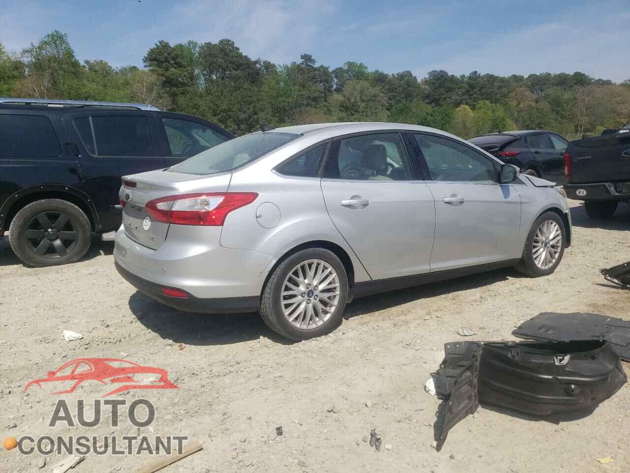 FORD FOCUS 2012 - 1FAHP3H2XCL360665