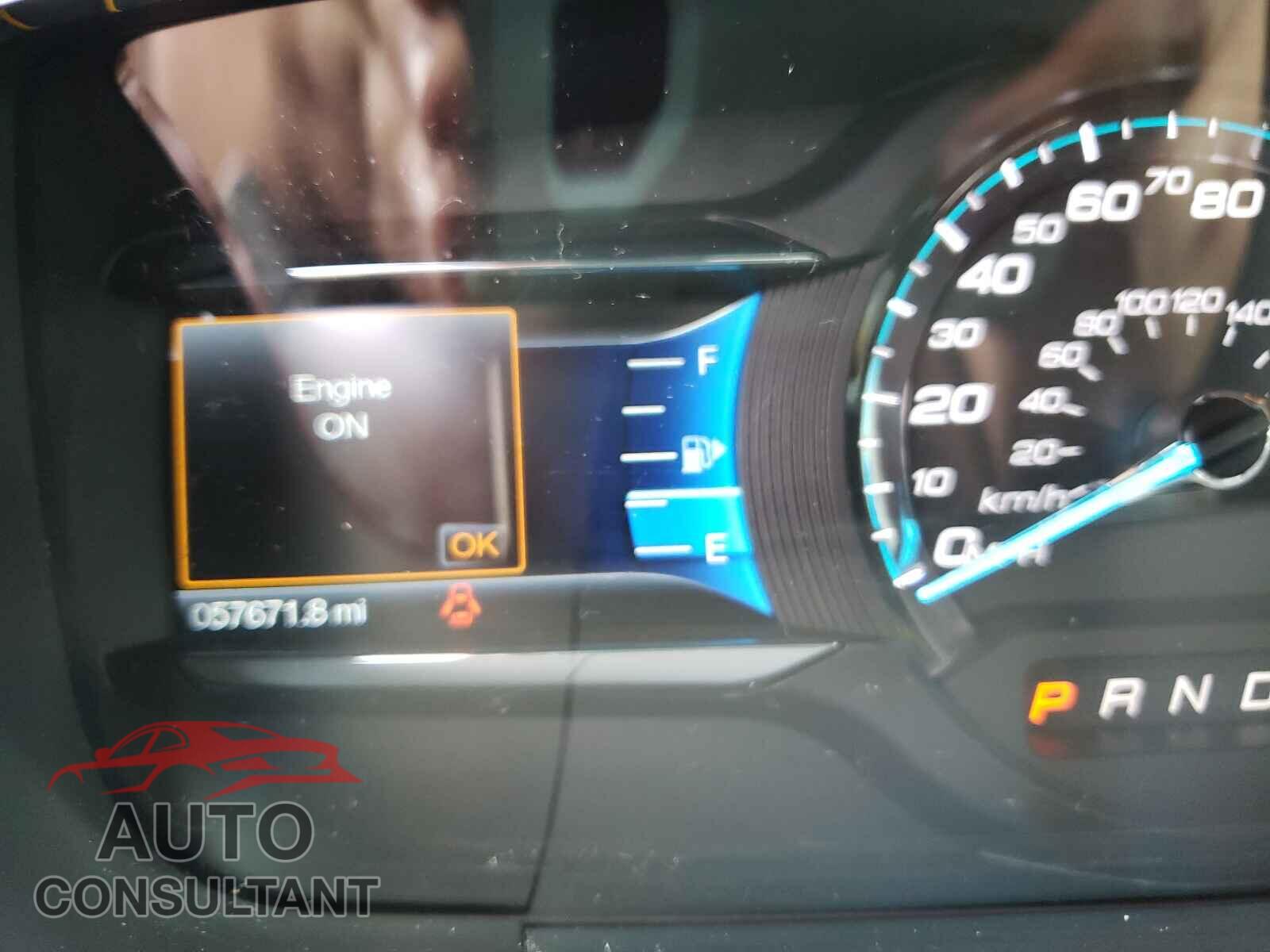 FORD TAURUS 2018 - 1FAHP2E83JG137389