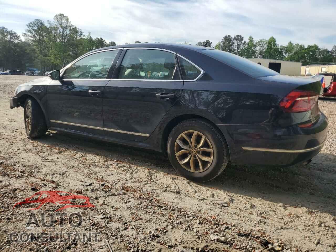 VOLKSWAGEN PASSAT 2017 - 1VWAT7A31HC007771