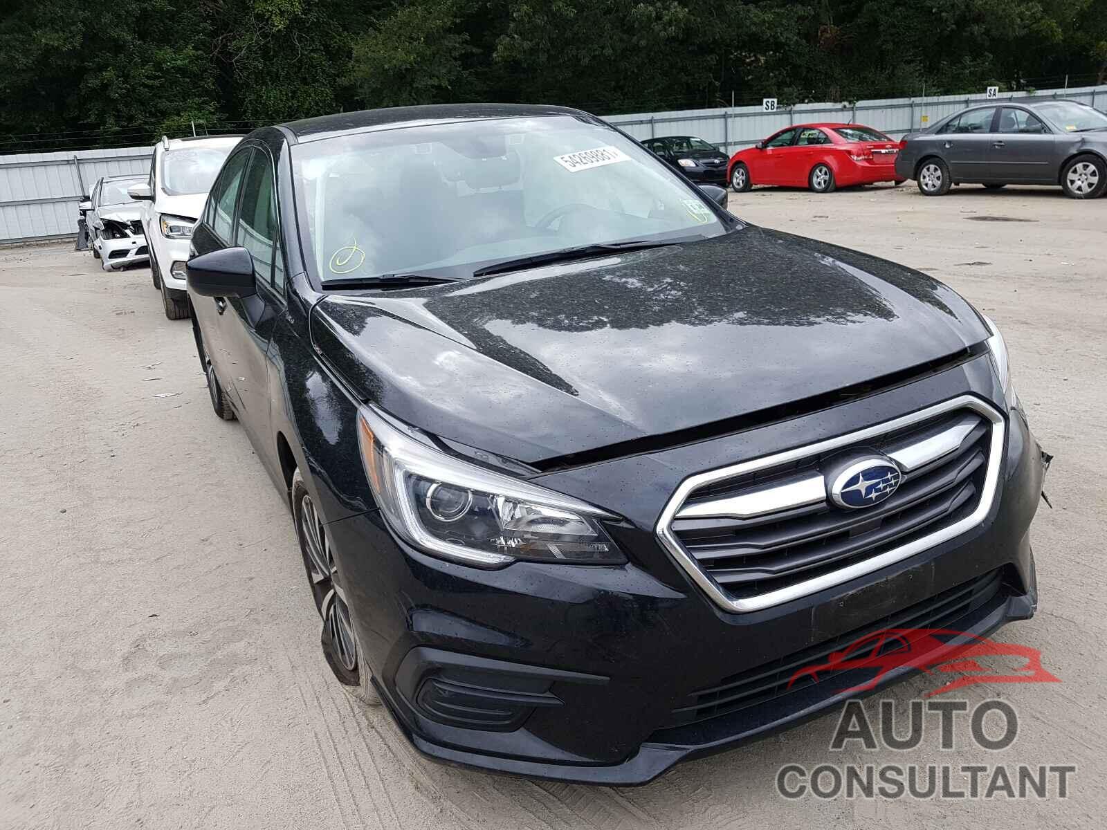 SUBARU LEGACY 2019 - 4S3BNAF66K3017852