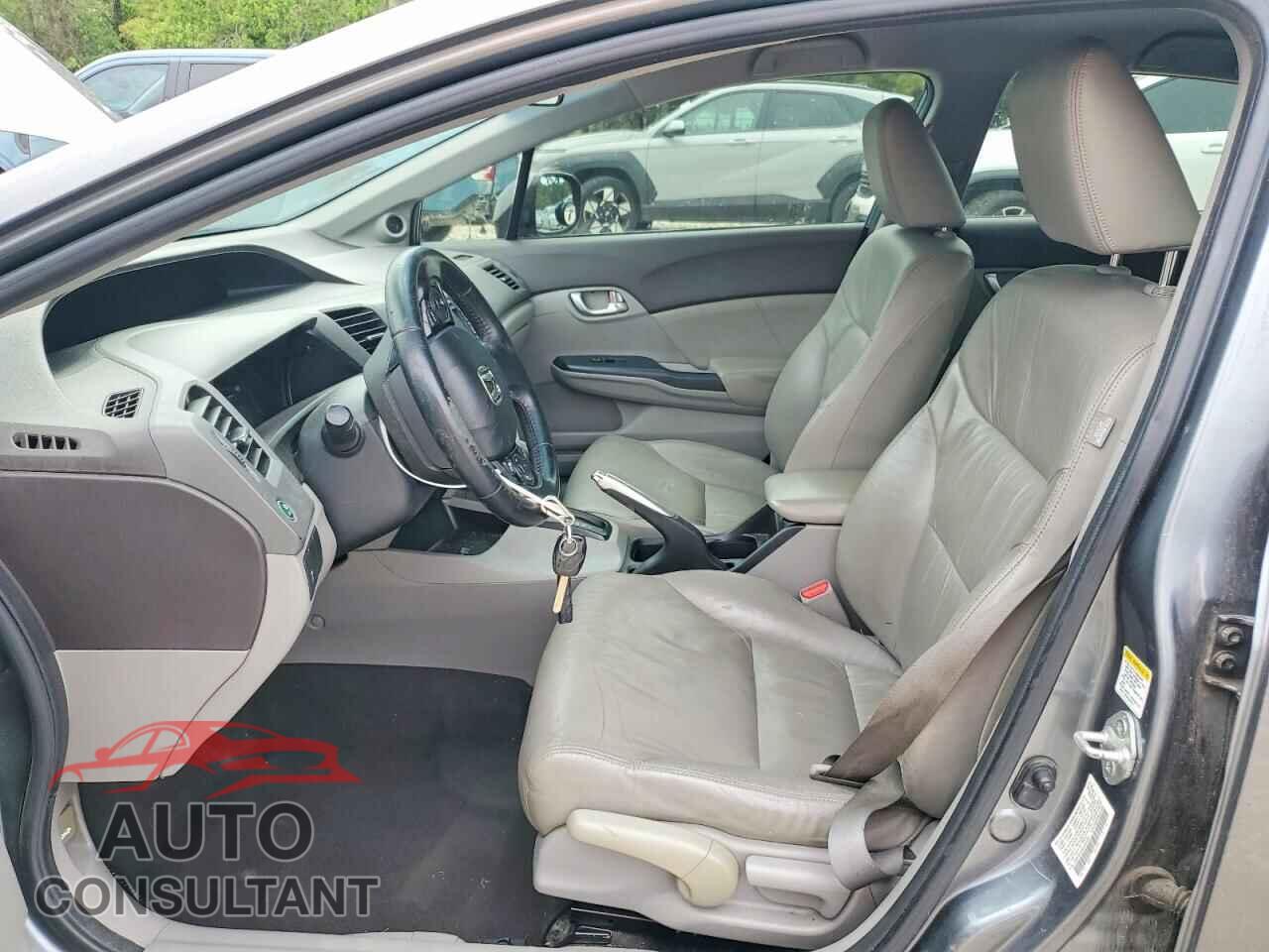 HONDA CIVIC 2012 - JHMFB4F3XCS009261