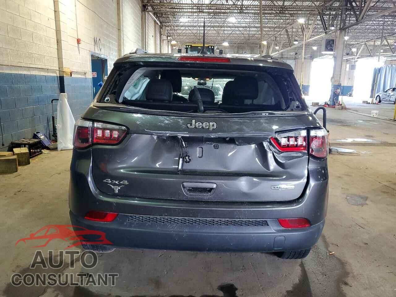 JEEP COMPASS 2019 - 3C4NJDBB3KT661097