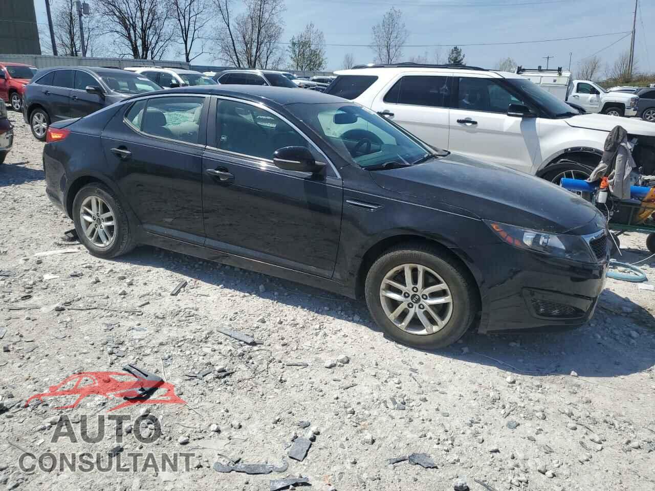 KIA OPTIMA 2011 - KNAGM4A76B5158903