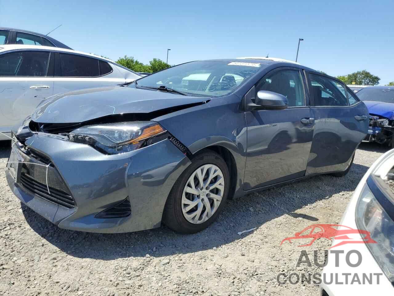TOYOTA COROLLA 2018 - 2T1BURHE3JC065210