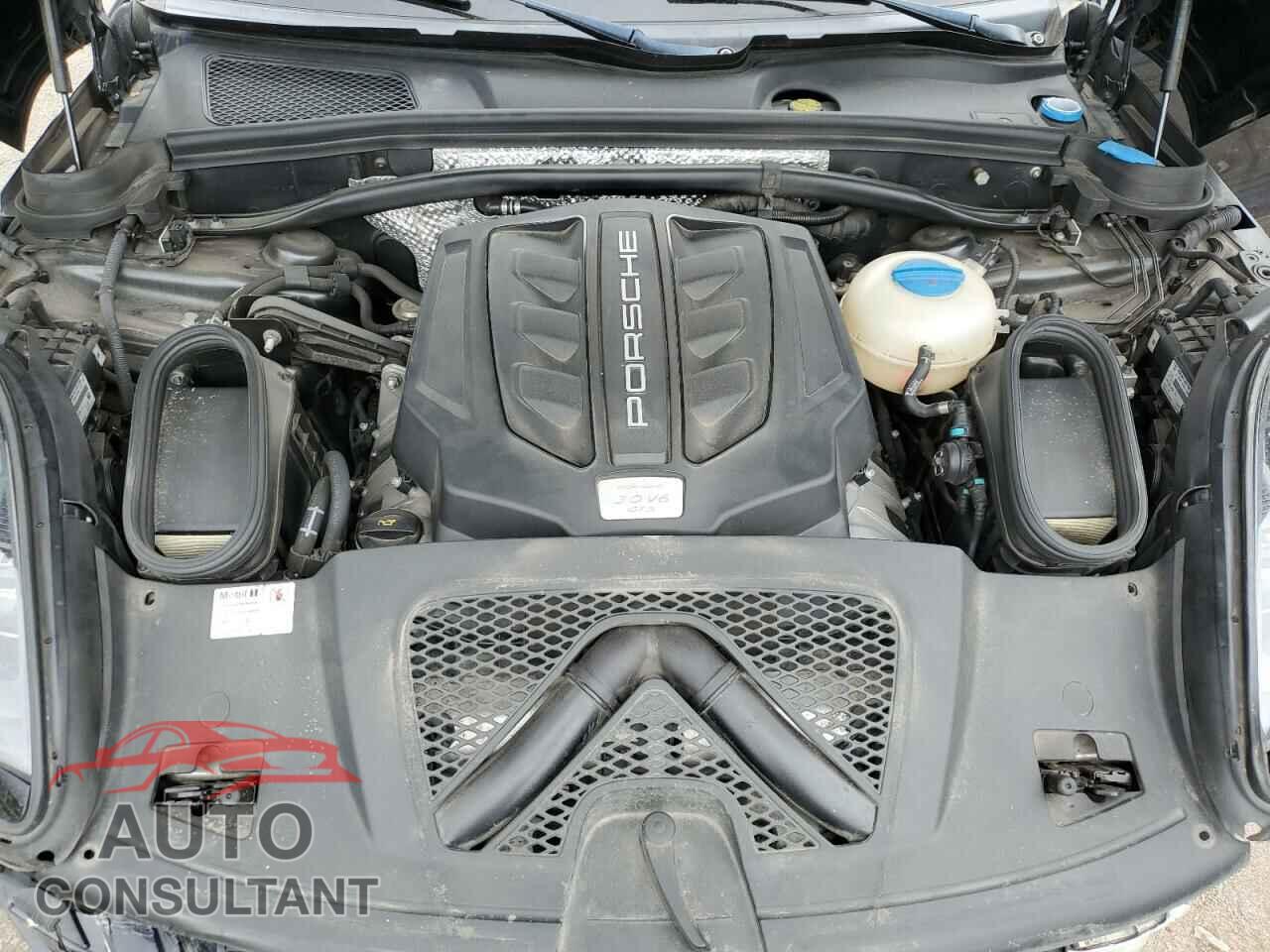 PORSCHE MACAN 2018 - WP1AG2A55JLB65384