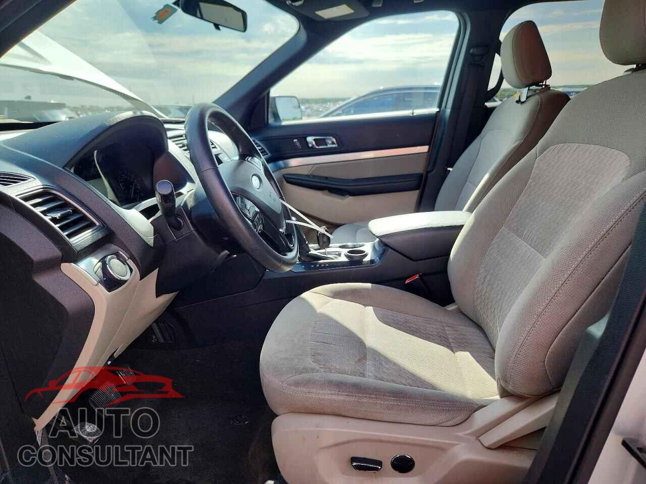 FORD EXPLORER 2018 - 1FM5K7B85JGB08095