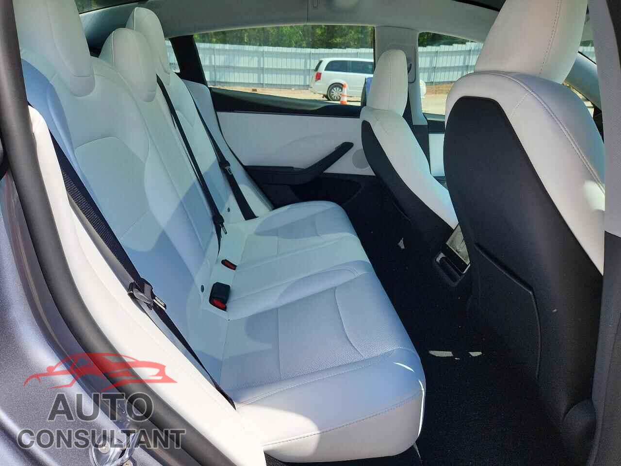 TESLA MODEL 3 2026 - 5YJ3E1EAXTF170944