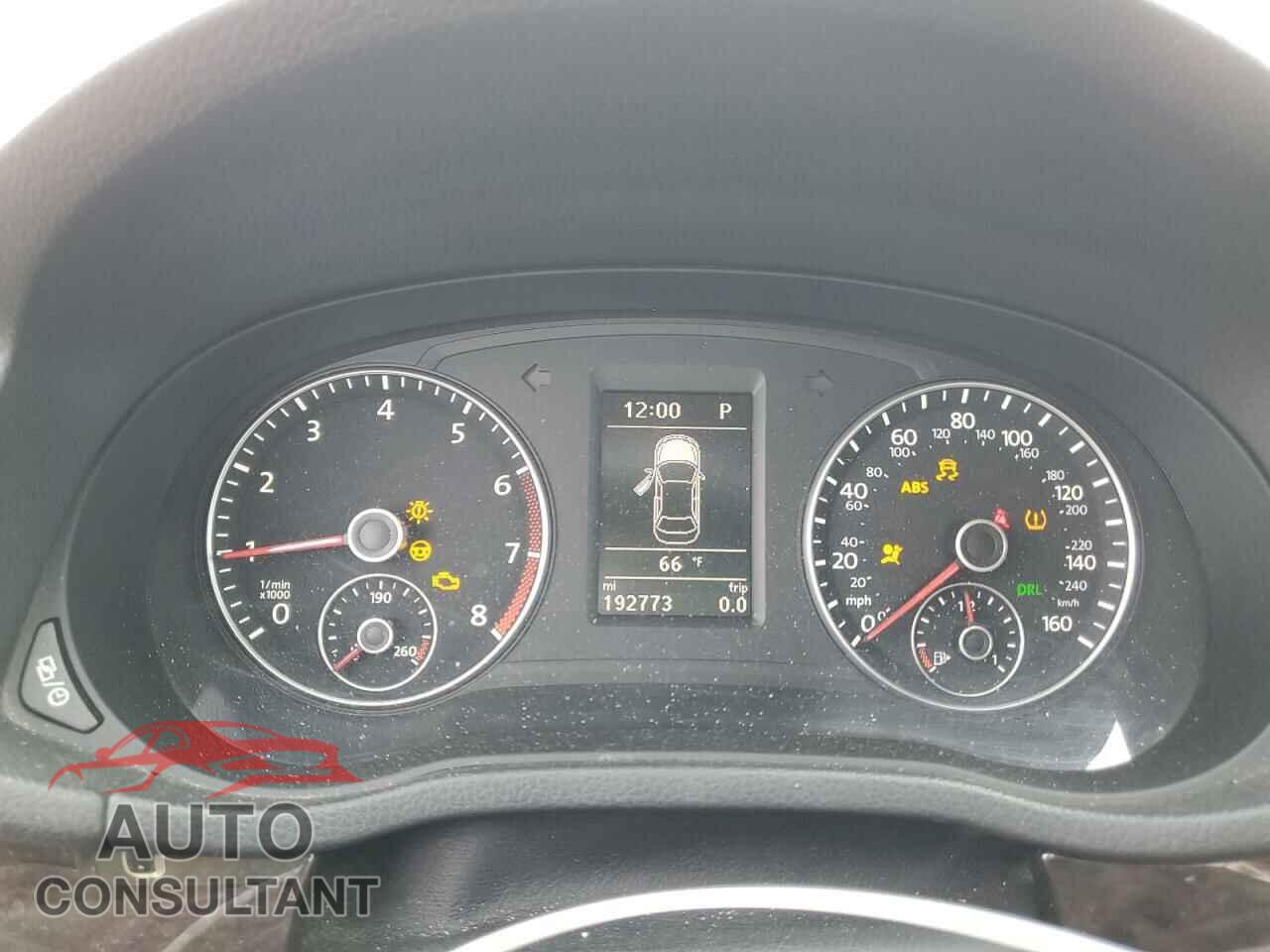 VOLKSWAGEN PASSAT 2015 - 1VWCS7A3XFC043208