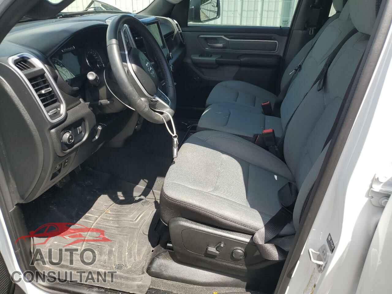 DODGE RAM 1500 2023 - 1C6SRFFT2PN546368