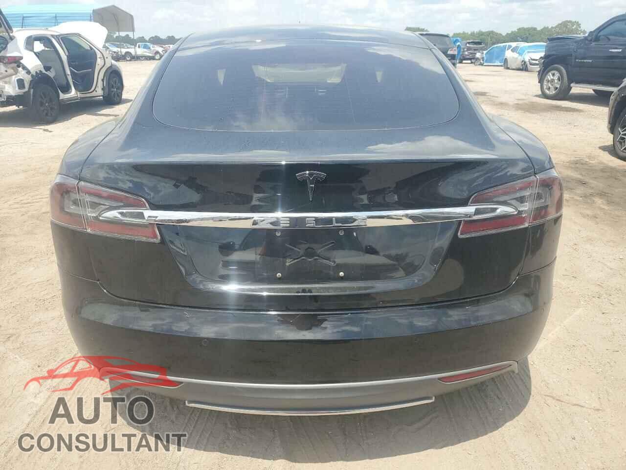 TESLA MODEL S 2014 - 5YJSA1S16EFP50982