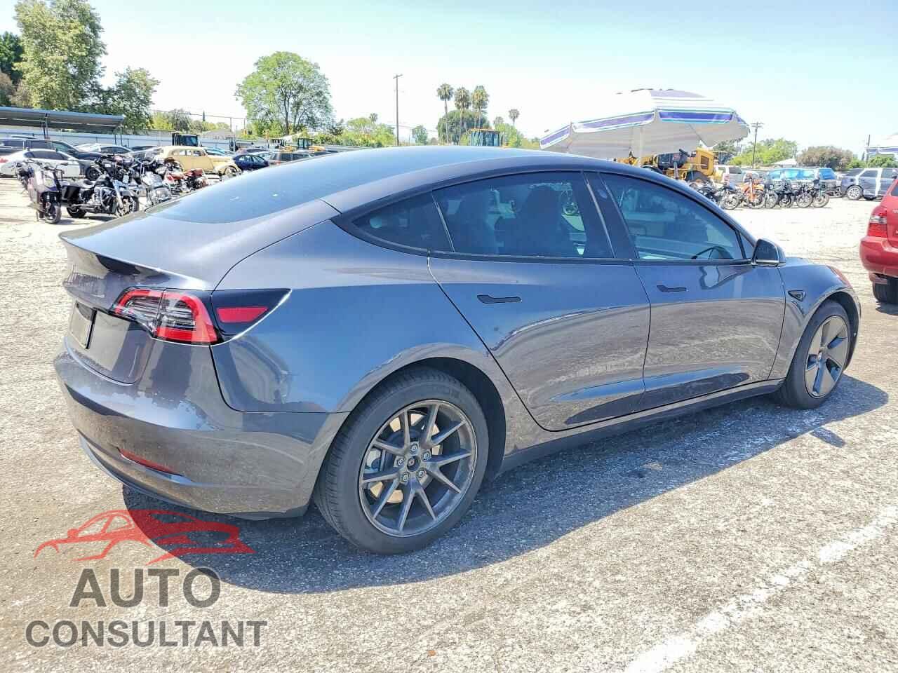 TESLA MODEL 3 2023 - 5YJ3E1EA0PF587673
